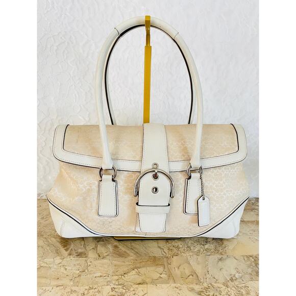 Coach SOHO Signature C Canvas Leather Cream/white Shoulder bag HandBag 6821 - Picture 1 of 8
